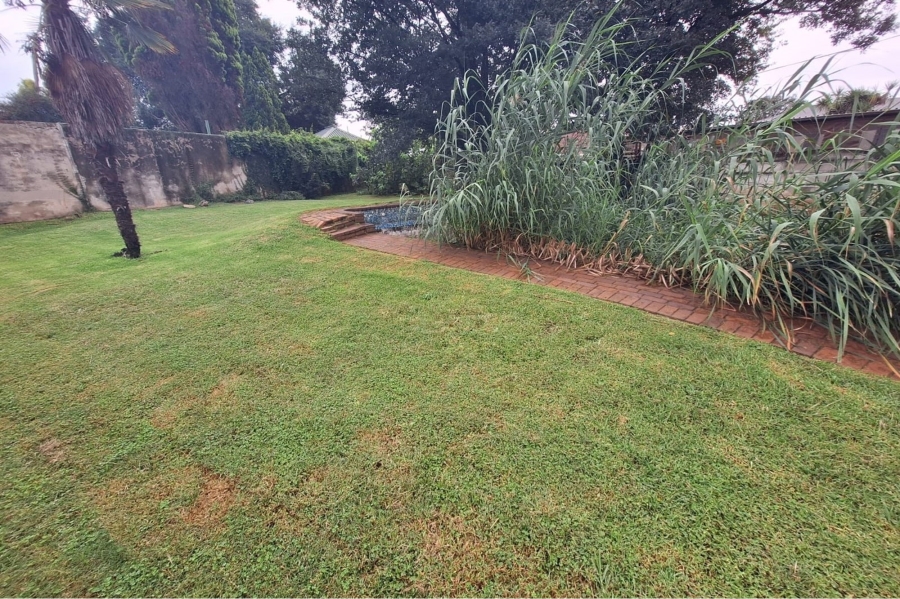 4 Bedroom Property for Sale in Selection Park Gauteng