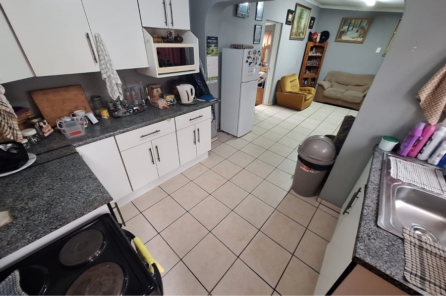 4 Bedroom Property for Sale in Selection Park Gauteng