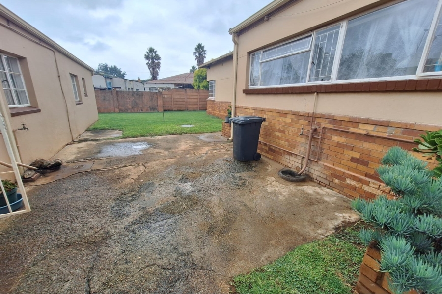 4 Bedroom Property for Sale in Selection Park Gauteng