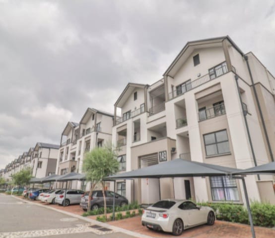 To Let 2 Bedroom Property for Rent in Waterfall Gauteng