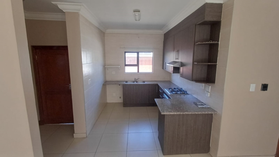 To Let 3 Bedroom Property for Rent in Meyersdal Gauteng