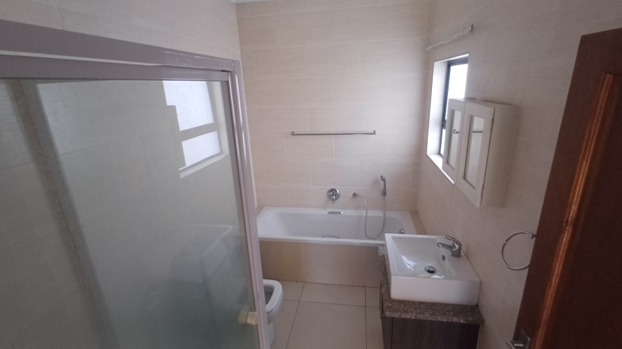 To Let 3 Bedroom Property for Rent in Meyersdal Gauteng
