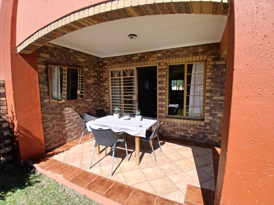 To Let 3 Bedroom Property for Rent in Equestria Gauteng