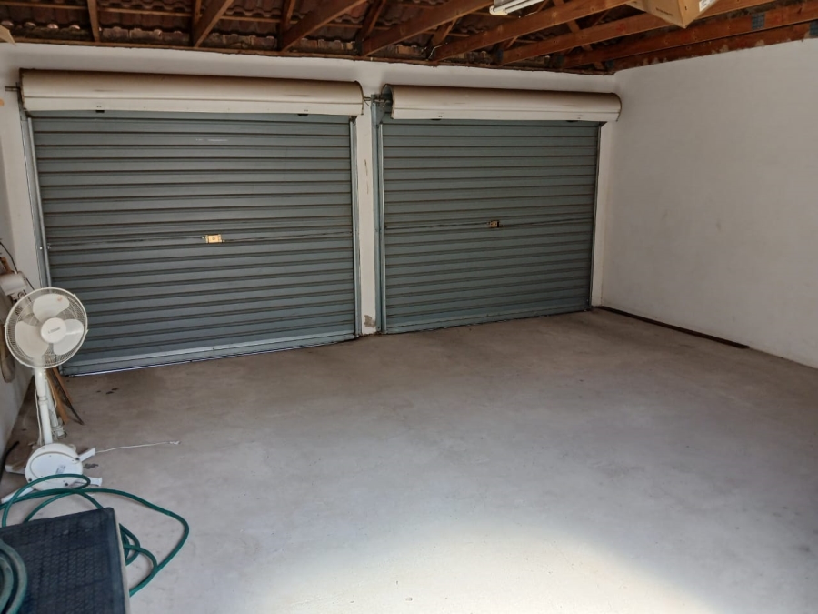 To Let 3 Bedroom Property for Rent in Equestria Gauteng