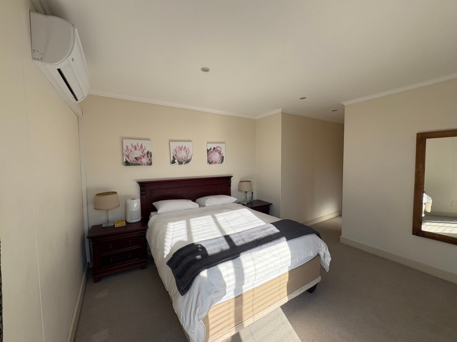 To Let 2 Bedroom Property for Rent in Sandown Gauteng