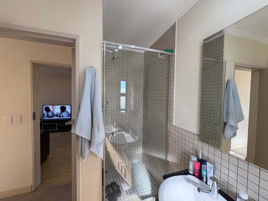 To Let 2 Bedroom Property for Rent in Sandown Gauteng