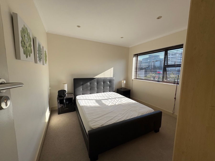 To Let 2 Bedroom Property for Rent in Sandown Gauteng