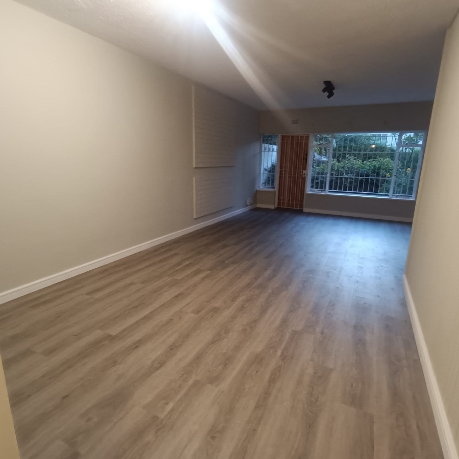 To Let 2 Bedroom Property for Rent in Linden Gauteng