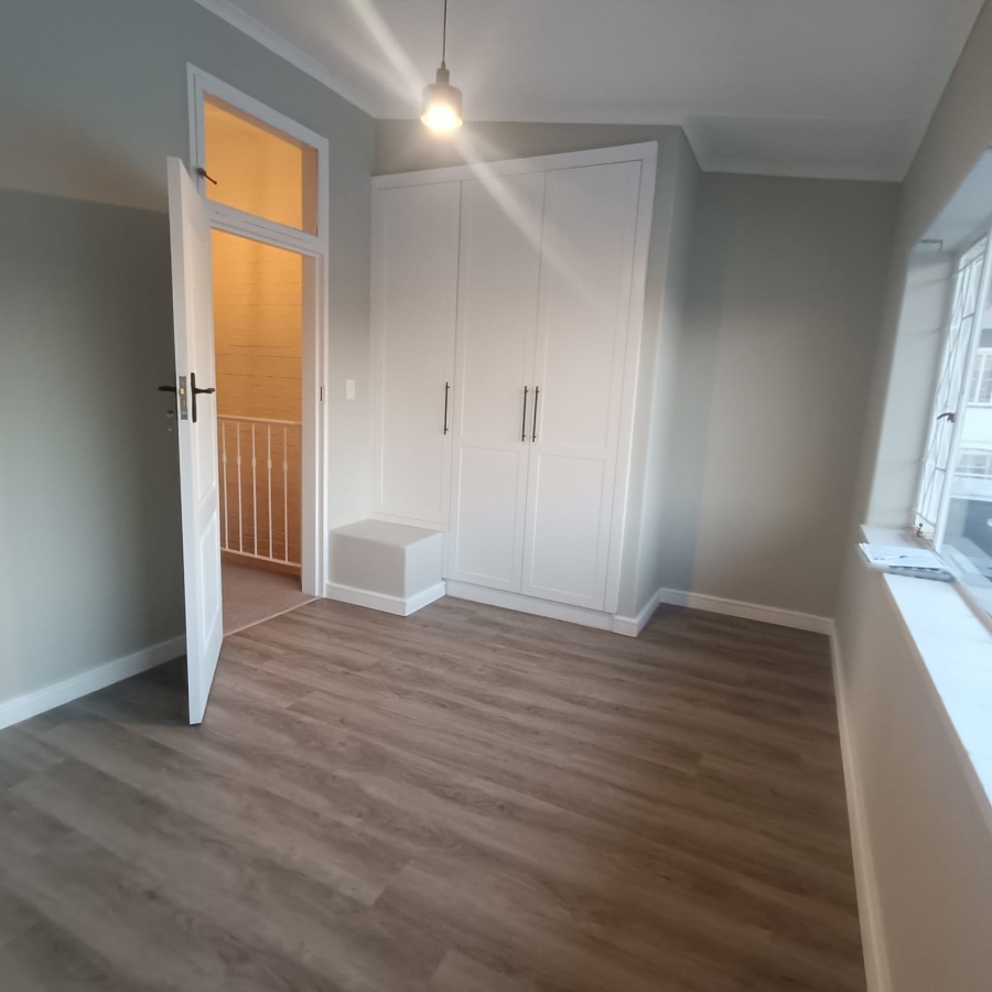 To Let 2 Bedroom Property for Rent in Linden Gauteng