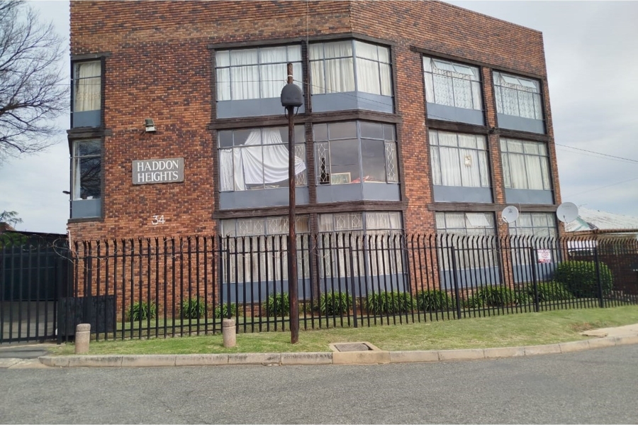 2 Bedroom Property for Sale in Haddon Gauteng