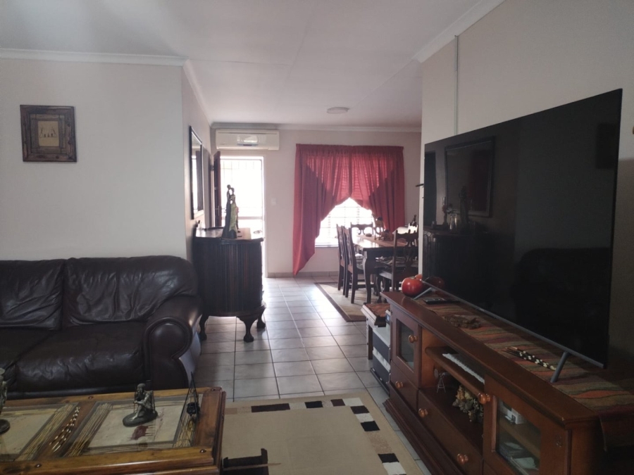 3 Bedroom Property for Sale in Annlin Gauteng