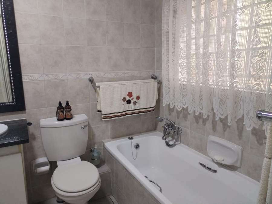 3 Bedroom Property for Sale in Annlin Gauteng