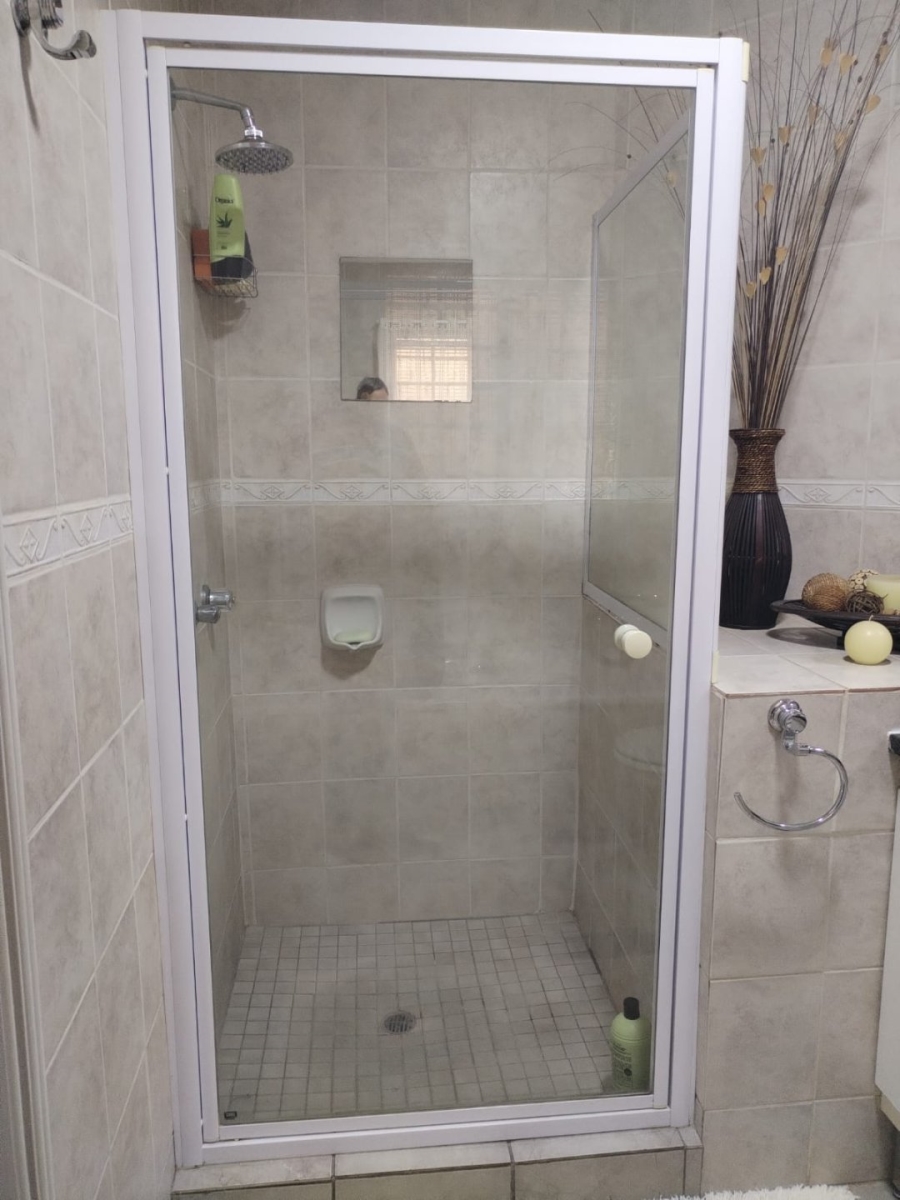3 Bedroom Property for Sale in Annlin Gauteng