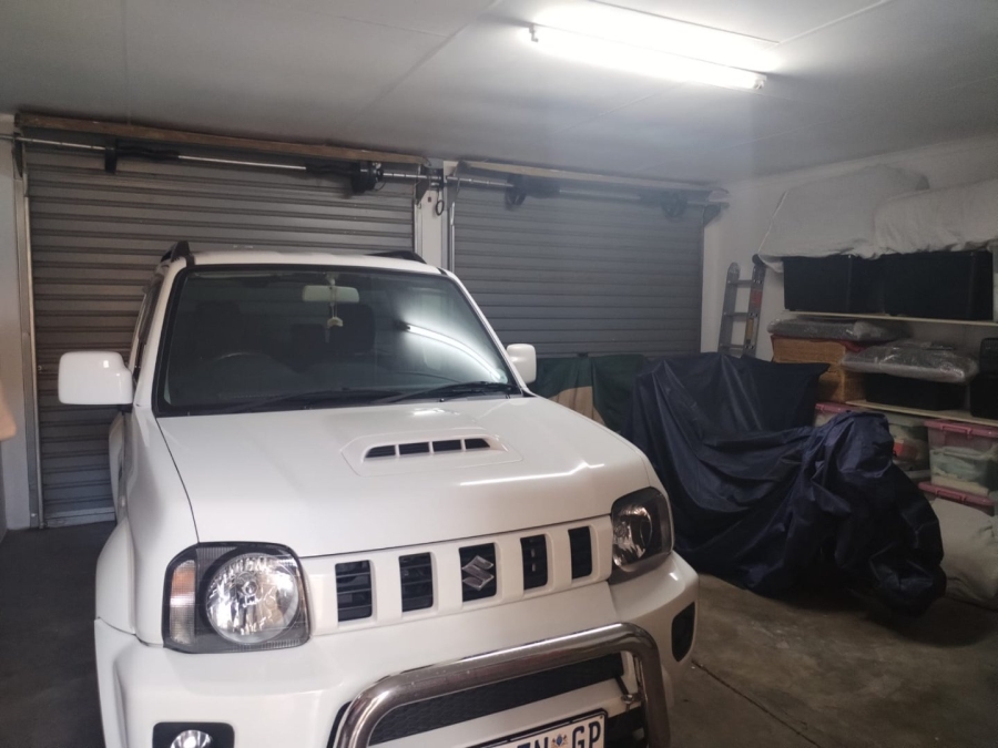 3 Bedroom Property for Sale in Annlin Gauteng