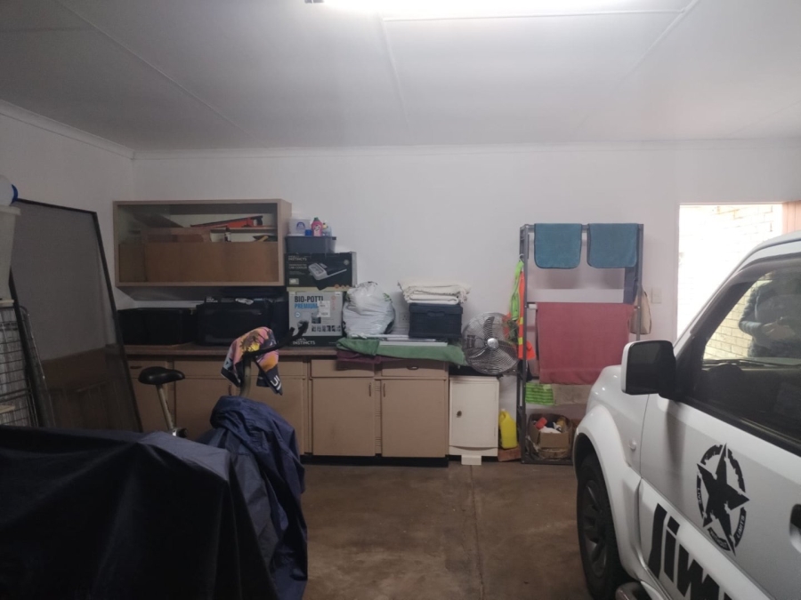 3 Bedroom Property for Sale in Annlin Gauteng