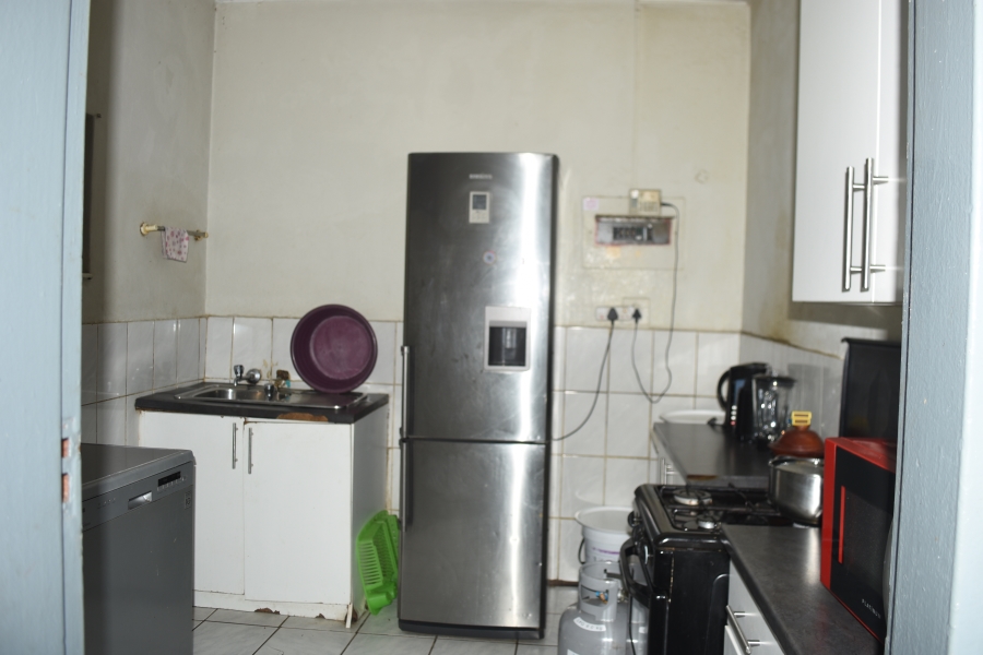 2 Bedroom Property for Sale in Pretoria West Gauteng