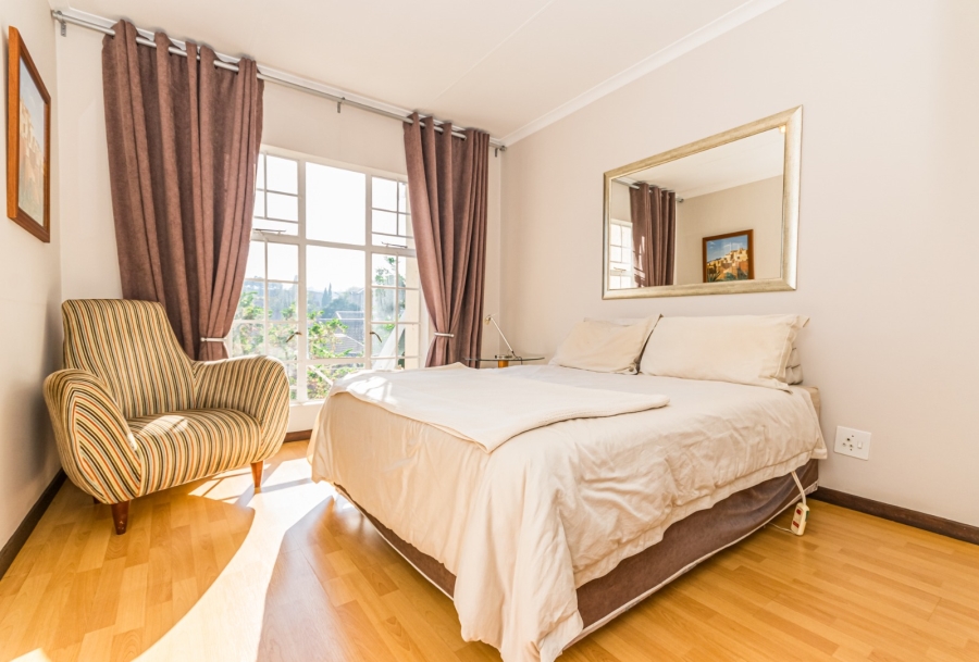 2 Bedroom Property for Sale in Die Hoewes Gauteng