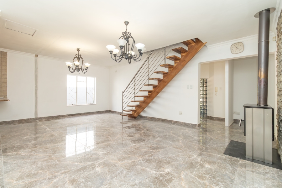 5 Bedroom Property for Sale in Fourways Gauteng