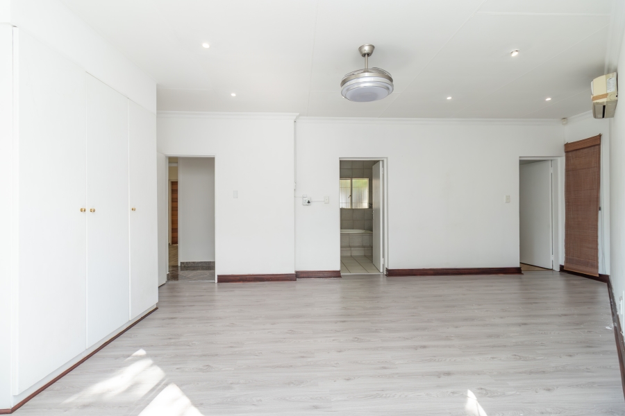 5 Bedroom Property for Sale in Fourways Gauteng