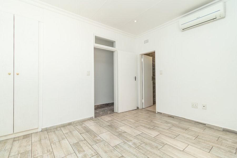 5 Bedroom Property for Sale in Fourways Gauteng