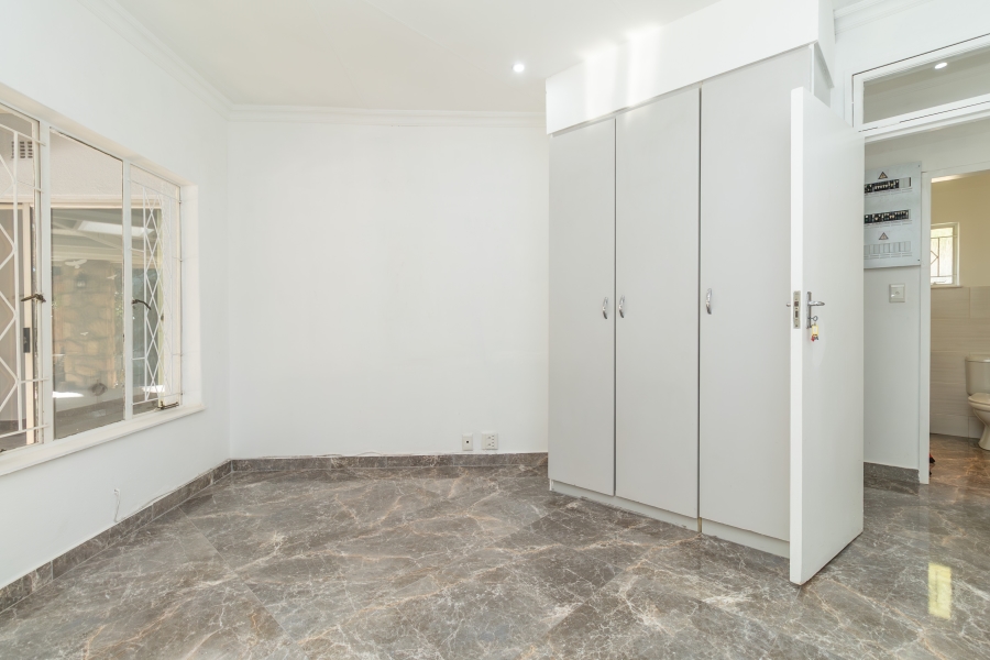 5 Bedroom Property for Sale in Fourways Gauteng