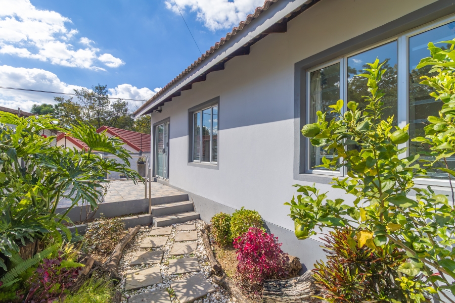 5 Bedroom Property for Sale in Fourways Gauteng