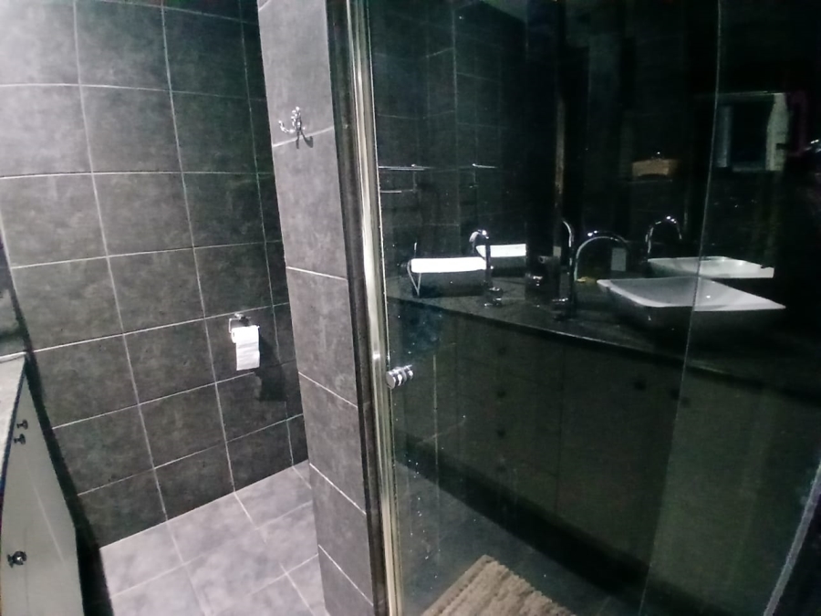 4 Bedroom Property for Sale in Lambton Gauteng