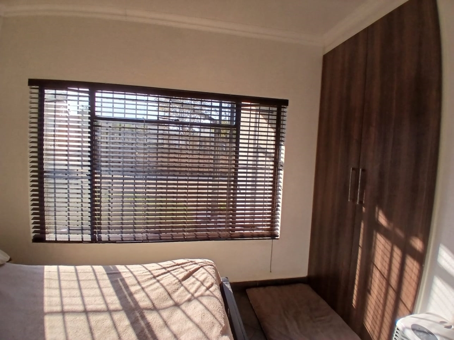 4 Bedroom Property for Sale in Lambton Gauteng