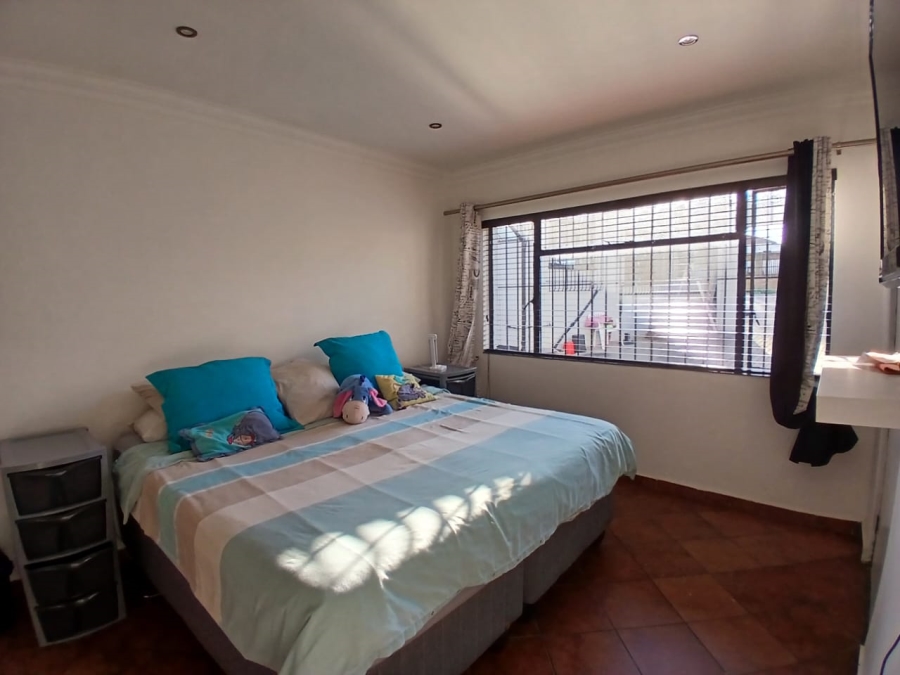 4 Bedroom Property for Sale in Lambton Gauteng