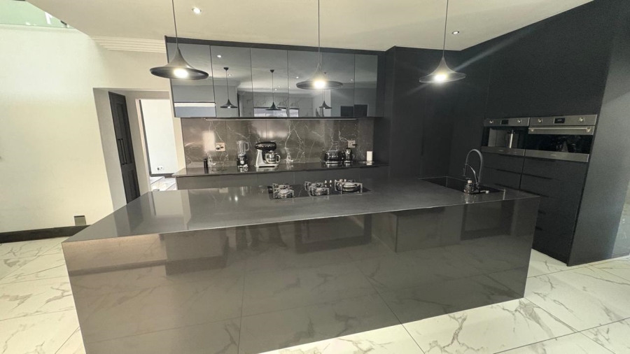 4 Bedroom Property for Sale in Beyers Park Gauteng