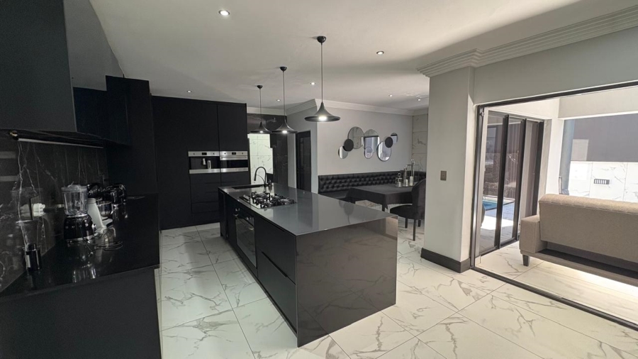 4 Bedroom Property for Sale in Beyers Park Gauteng