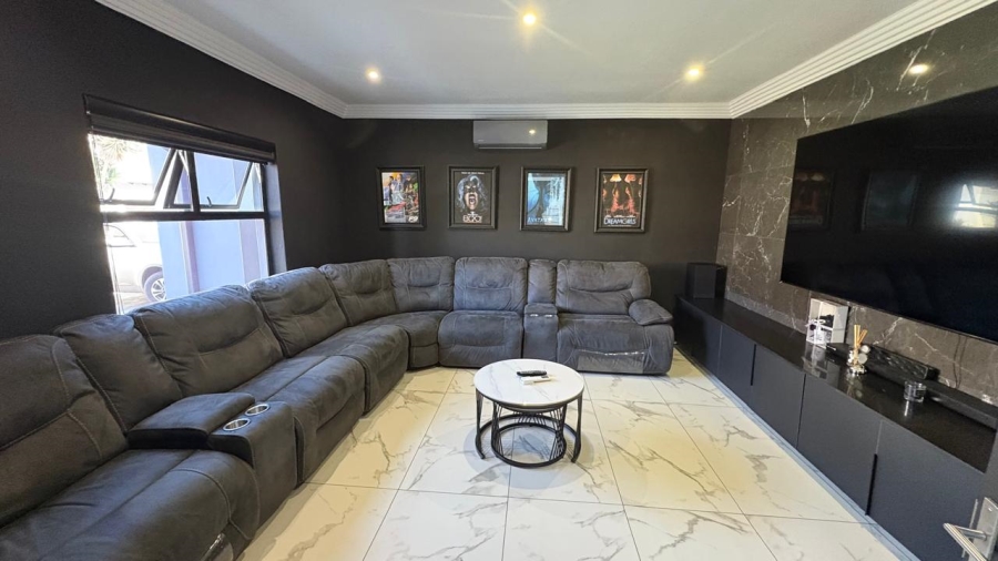 4 Bedroom Property for Sale in Beyers Park Gauteng