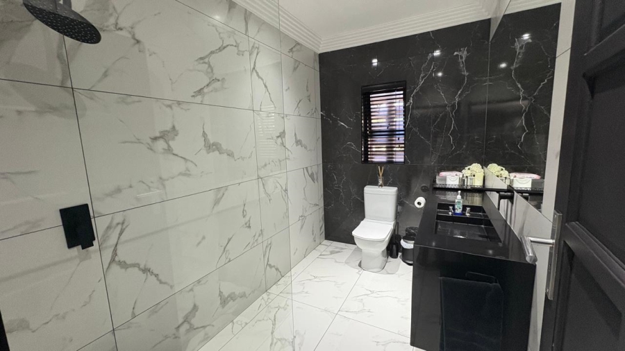4 Bedroom Property for Sale in Beyers Park Gauteng