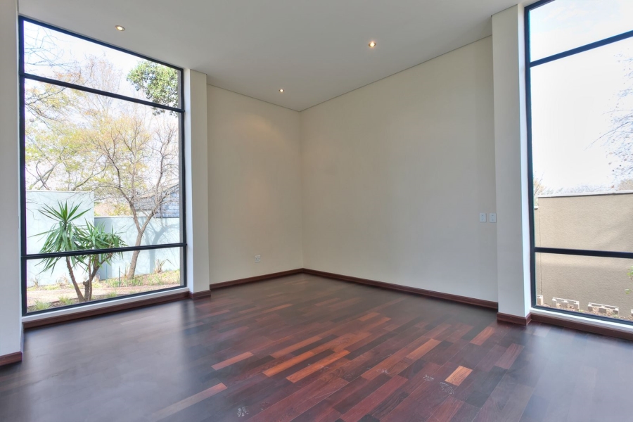 4 Bedroom Property for Sale in Bryanston Gauteng