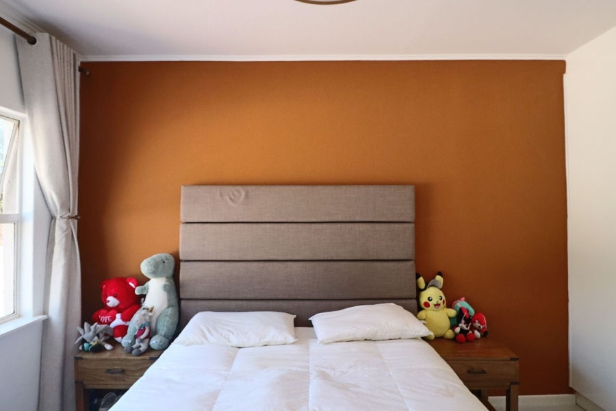 2 Bedroom Property for Sale in Bryanston Gauteng