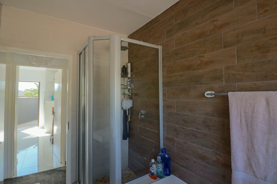 2 Bedroom Property for Sale in Bryanston Gauteng