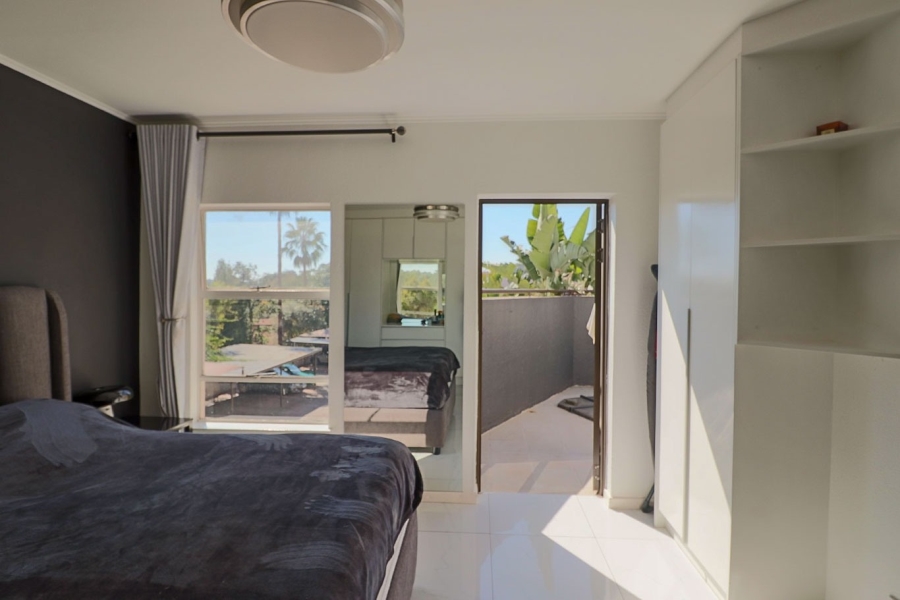 2 Bedroom Property for Sale in Bryanston Gauteng