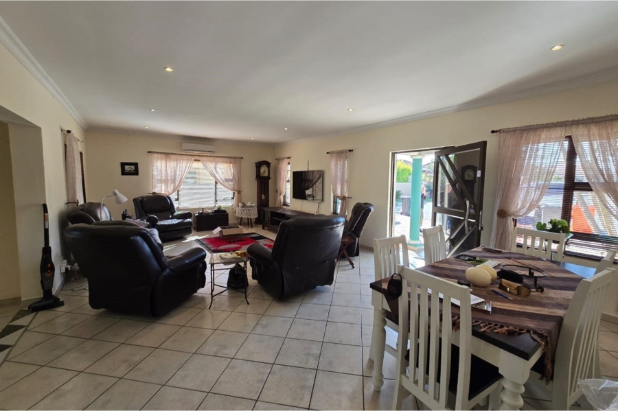 3 Bedroom Property for Sale in Rose Acres Estate Gauteng