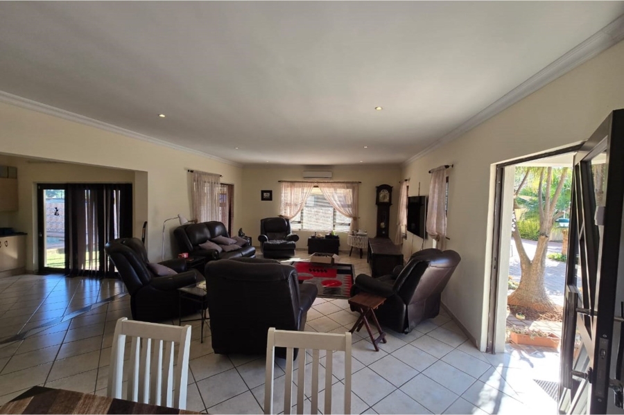 3 Bedroom Property for Sale in Rose Acres Estate Gauteng