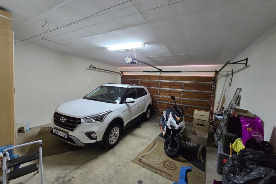 3 Bedroom Property for Sale in Rose Acres Estate Gauteng