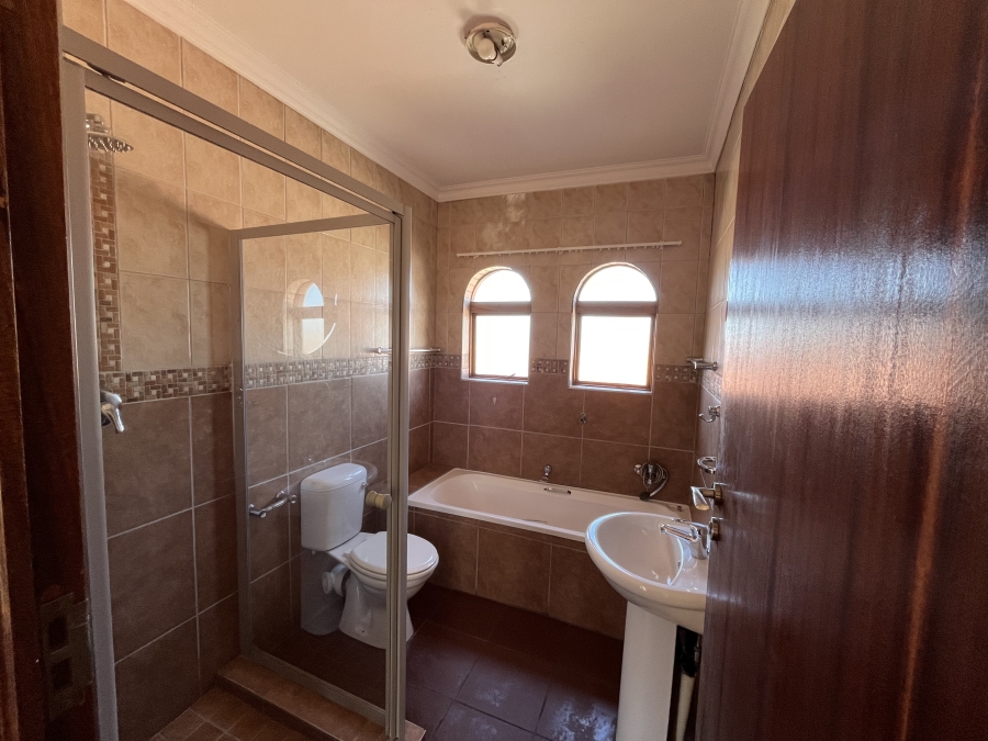 2 Bedroom Property for Sale in Heidelberg Gauteng