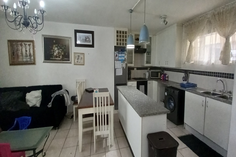 3 Bedroom Property for Sale in Roodepoort Gauteng