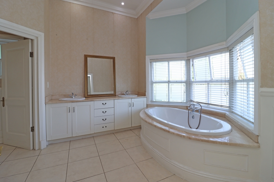 4 Bedroom Property for Sale in Kyalami Gauteng