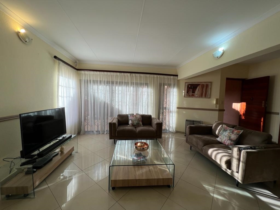 To Let 3 Bedroom Property for Rent in Sterrewag Gauteng