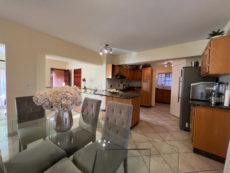 To Let 3 Bedroom Property for Rent in Sterrewag Gauteng
