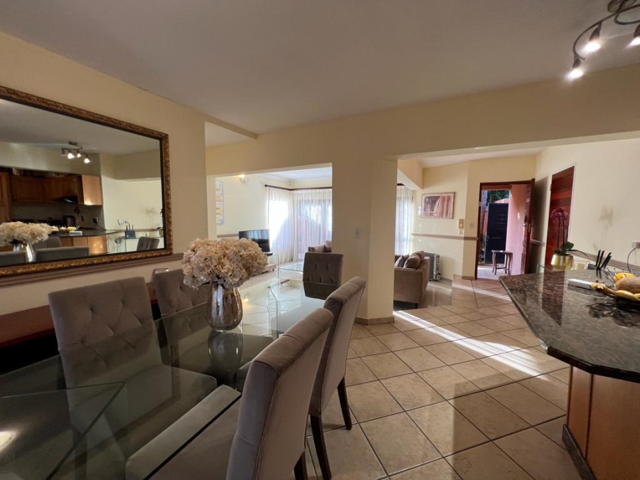 To Let 3 Bedroom Property for Rent in Sterrewag Gauteng