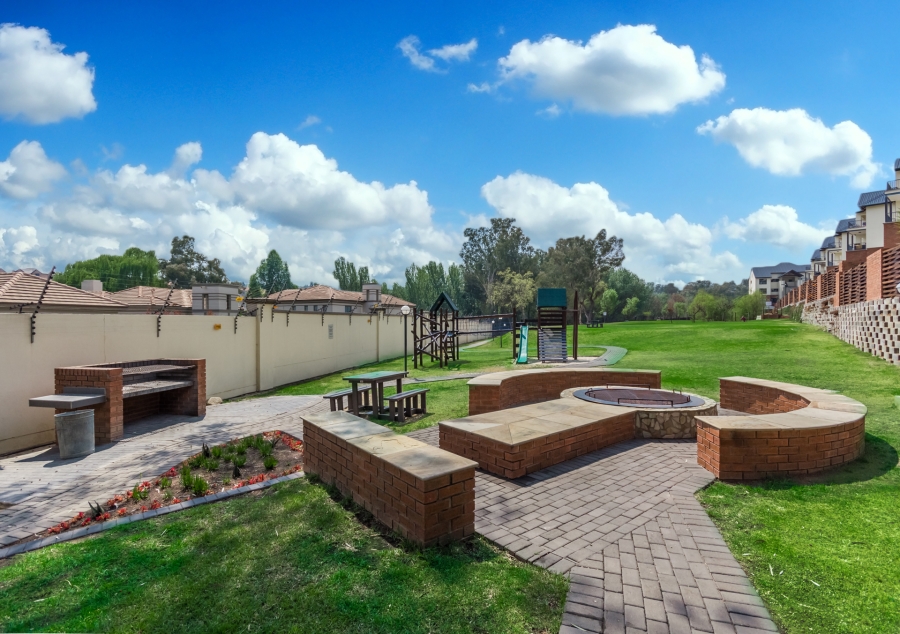2 Bedroom Property for Sale in Kyalami Hills Gauteng