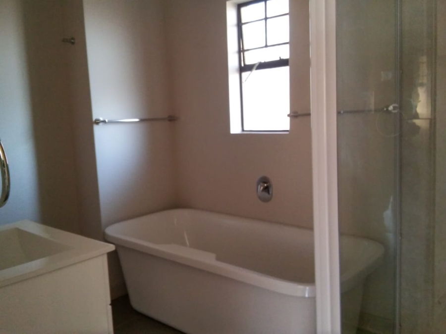 To Let 2 Bedroom Property for Rent in Kyalami Gauteng