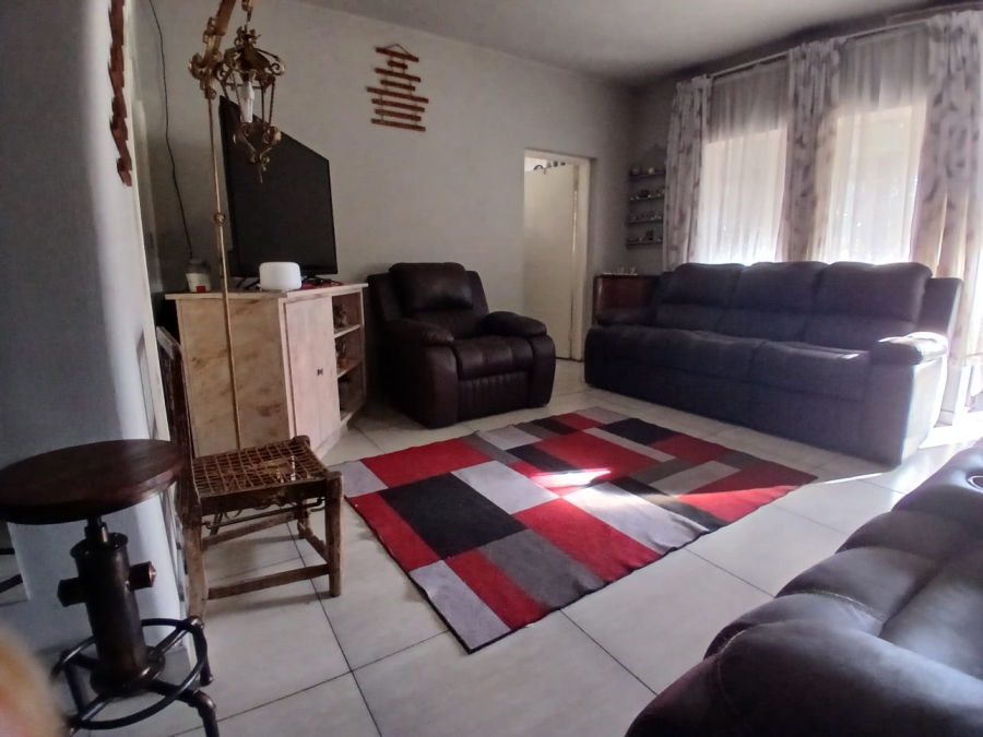 3 Bedroom Property for Sale in Lambton Gauteng