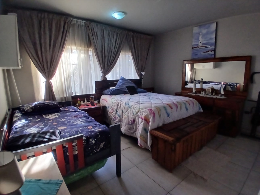 3 Bedroom Property for Sale in Lambton Gauteng